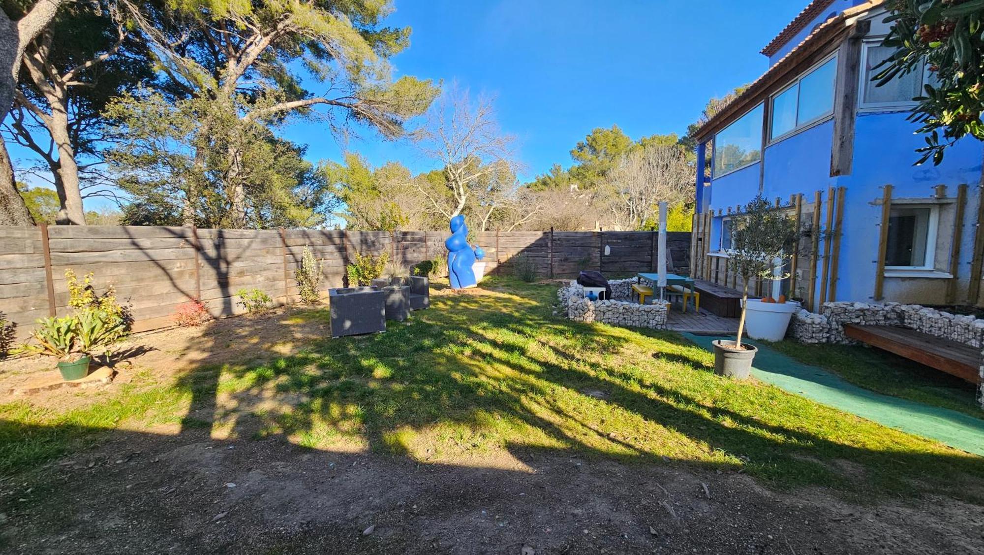 La Maison Bleue Saint-Mitre-les-Remparts エクステリア 写真